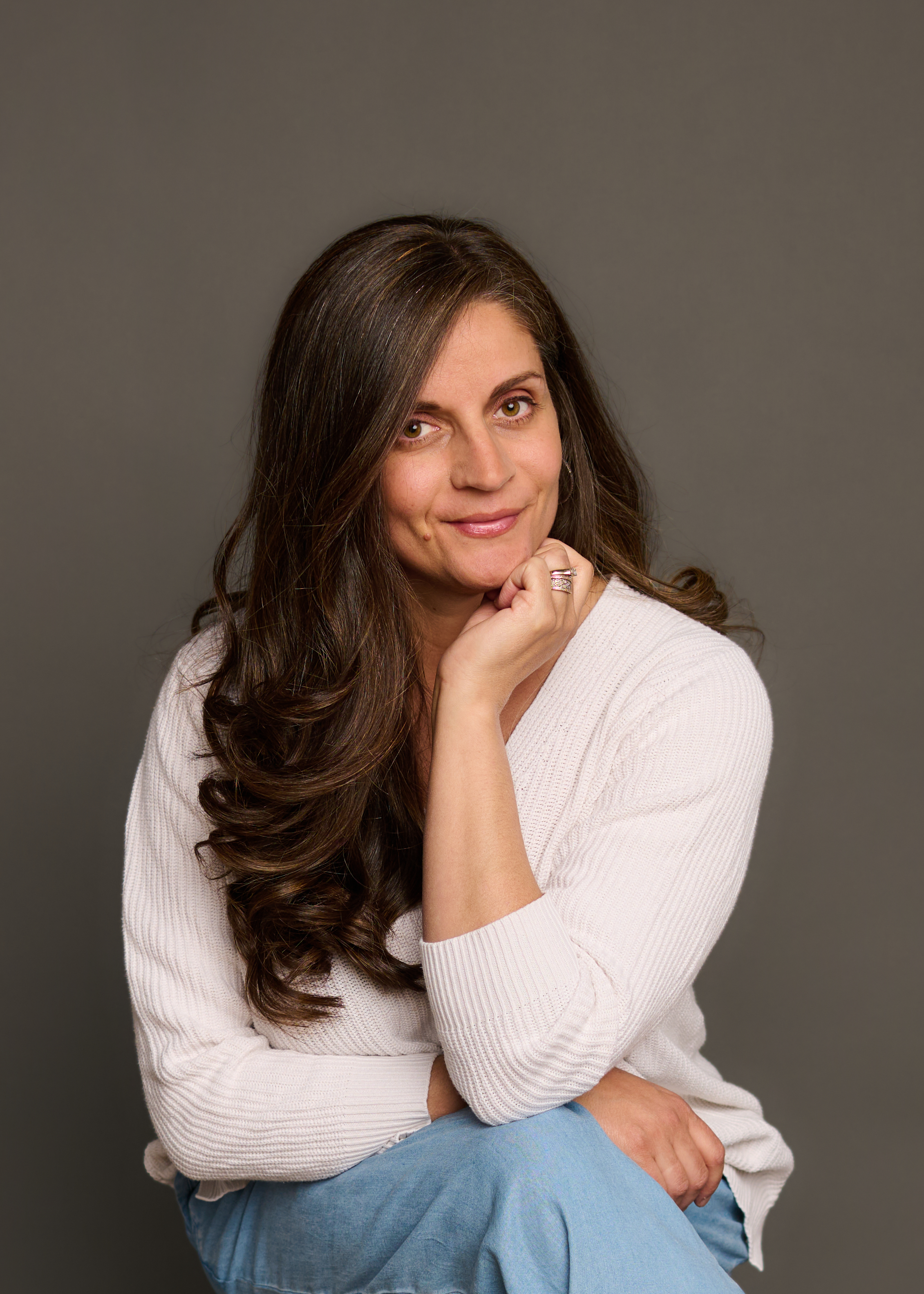 Emanuela Hall, Speaking Coach logo
