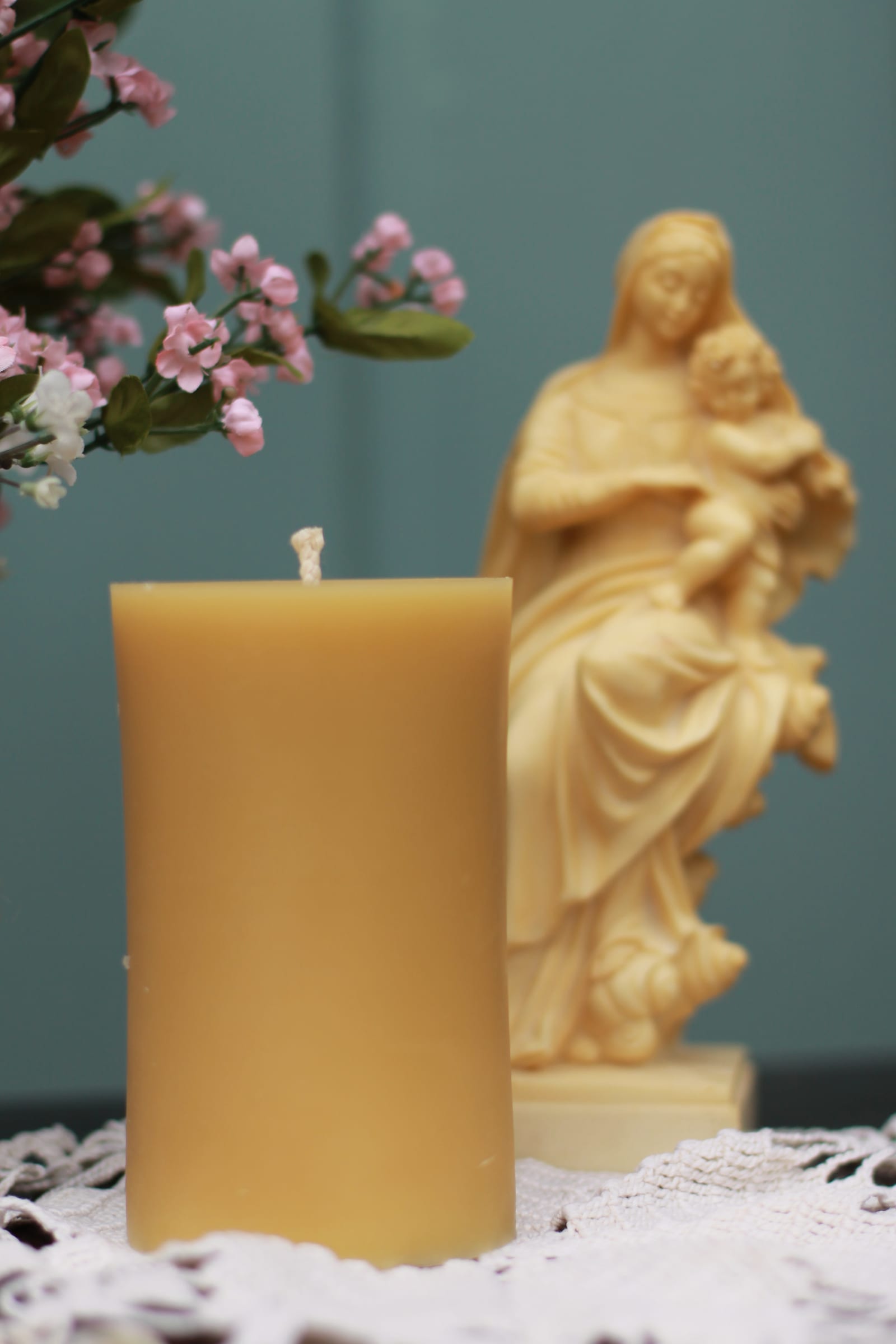 Beeswax 5" Pillar